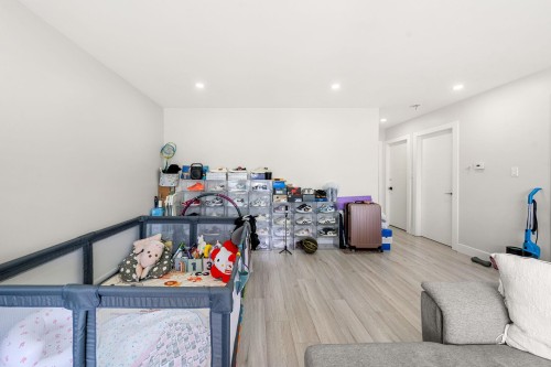 2506 45Th Avenue E, Vancouver, BC 
