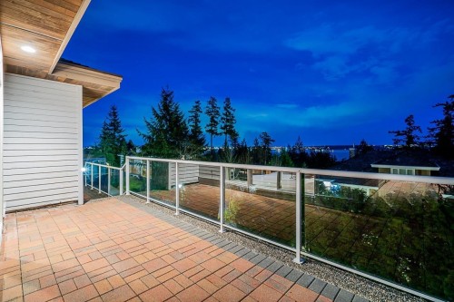 4751 Headland Drive, Vancouver, BC 