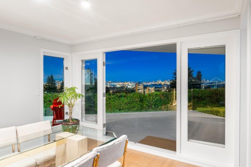 816 Anderson Crescent, West Vancouver, BC 