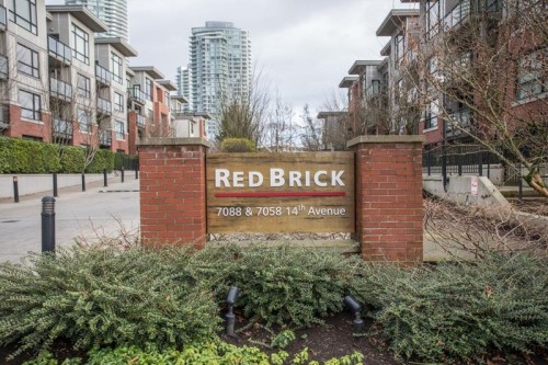 417-7058 14Th Avenue, Burnaby, BC 