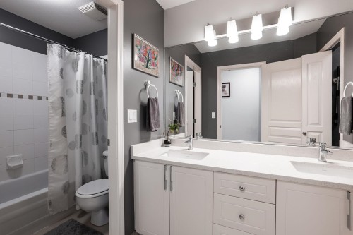 1707 Arbutus Place, Coquitlam, BC 