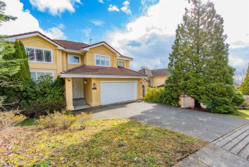 1645 Pinetree Way, Coquitlam, BC 