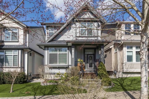 10497 Robertson Street  Maple Ridge, BC V2W 0H8