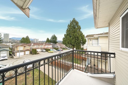 5366 Manor Street, Burnaby, BC 