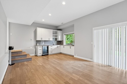 1411 Madrona Place, Coquitlam, BC 