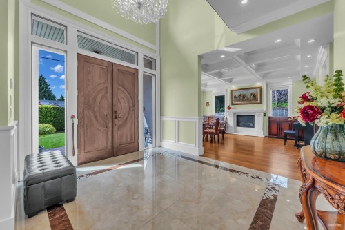 1835 Mathers Avenue, West Vancouver, BC 