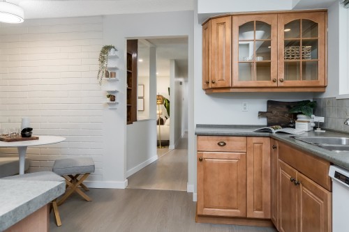 1168 Charland Avenue, Coquitlam, BC 