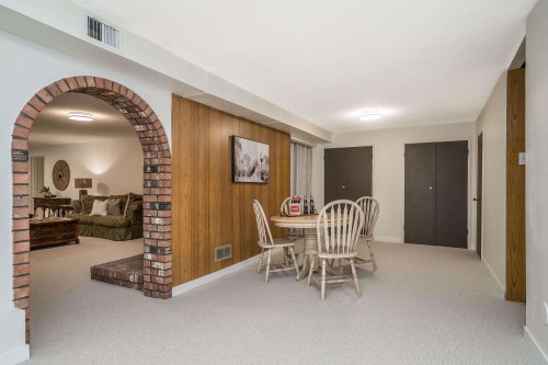 1168 Charland Avenue, Coquitlam, BC 