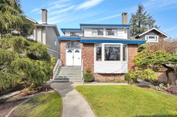 3281 30th Avenue W Vancouver, BC V6L 1Z5