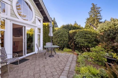 1-5110 Alderfeild Place, West Vancouver, BC 