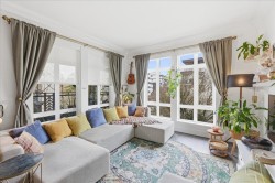 306-168 35th Avenue E Vancouver, BC V5W 1A6