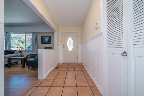 690 Burley Drive, West Vancouver, BC 