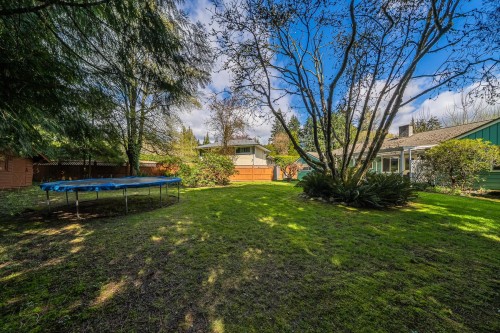 690 Burley Drive, West Vancouver, BC 