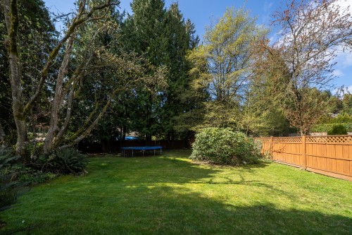 690 Burley Drive, West Vancouver, BC 