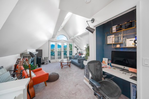 826 13Th Avenue E, Vancouver, BC 
