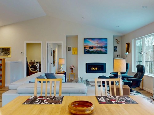 7808 Eagle Drive, Halfmoon Bay, BC 