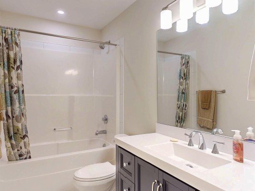 7808 Eagle Drive, Halfmoon Bay, BC 