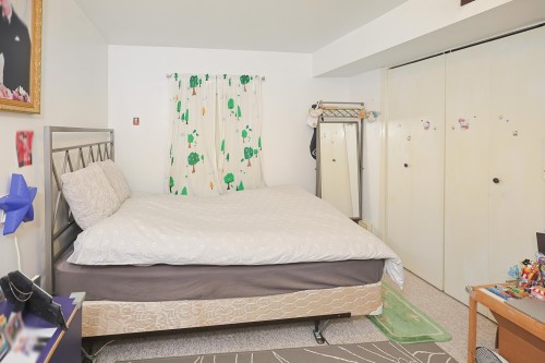 2584 Georgia Street E, Vancouver, BC 