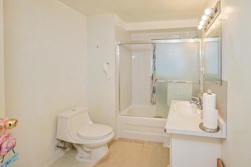 2584 Georgia Street E, Vancouver, BC 