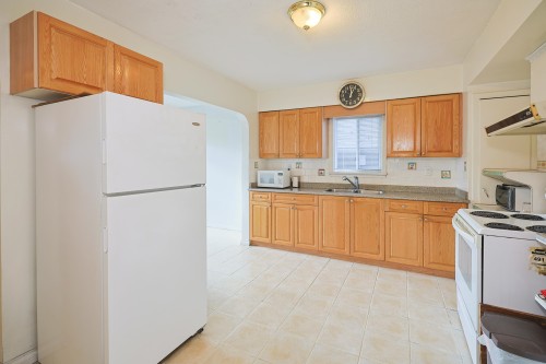 2584 Georgia Street E, Vancouver, BC 