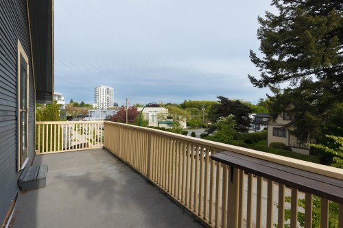925 19Th Avenue E, Vancouver, BC 