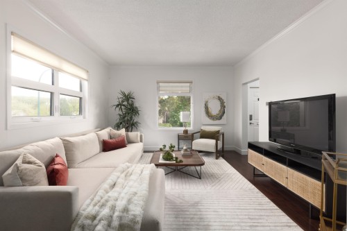 925 19Th Avenue E, Vancouver, BC 