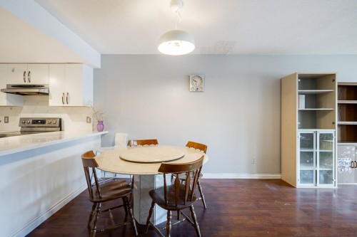 8-7375 Montecito Drive, Burnaby, BC 