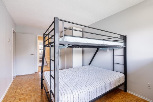 8-7375 Montecito Drive, Burnaby, BC 