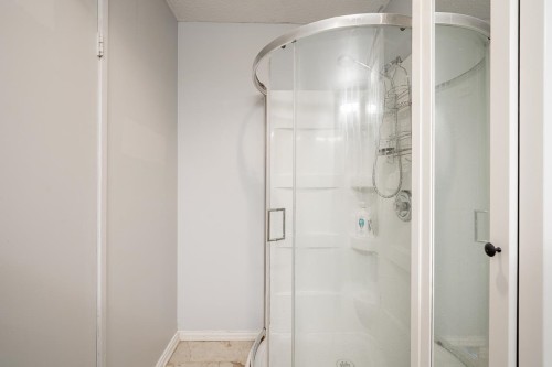 8-7375 Montecito Drive, Burnaby, BC 