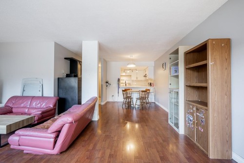 8-7375 Montecito Drive, Burnaby, BC 