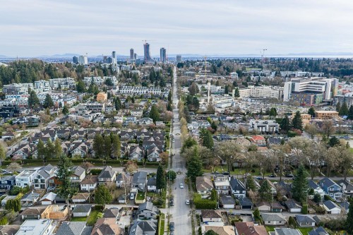 3832 Heather Street, Vancouver, BC 