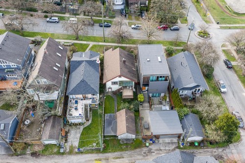 3832 Heather Street, Vancouver, BC 