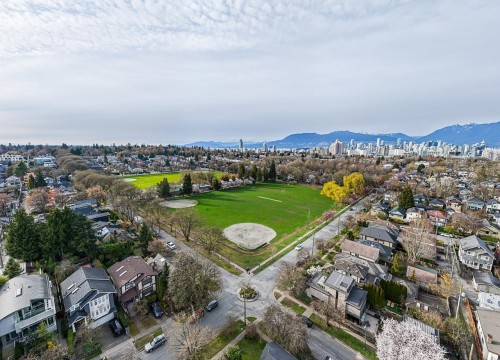 3832 Heather Street, Vancouver, BC 