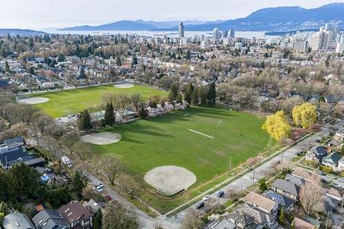 3832 Heather Street, Vancouver, BC 