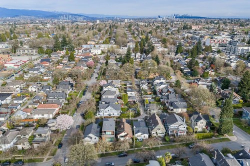 3832 Heather Street, Vancouver, BC 