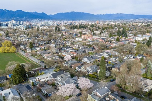 3832 Heather Street, Vancouver, BC 