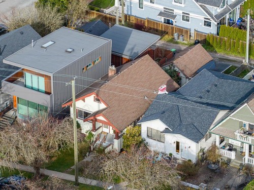 3832 Heather Street, Vancouver, BC 