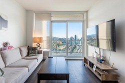 1801-4650 Brentwood Boulevard Burnaby, BC V5C 0M3