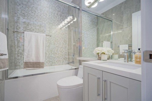 9131 Steveston Highway, Richmond, BC 