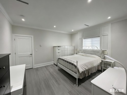 9131 Steveston Highway, Richmond, BC 