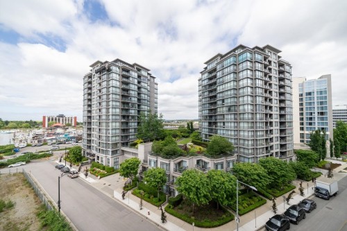 806-3280 Corvette Way, Richmond, BC 