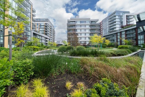 806-3280 Corvette Way, Richmond, BC 