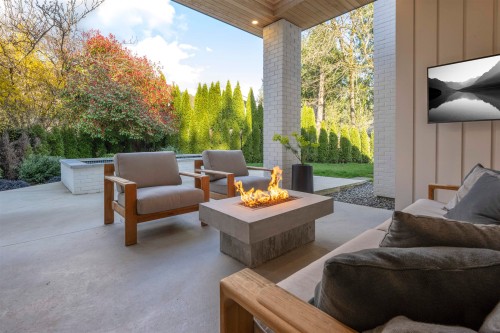 4050 Ripple Place, West Vancouver, BC 