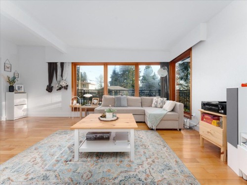 868 Prospect Avenue, North Vancouver, BC 