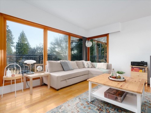 868 Prospect Avenue, North Vancouver, BC 