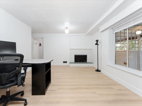 868 Prospect Avenue, North Vancouver, BC 