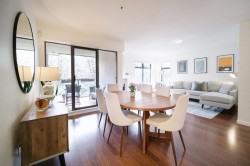 E302-628 12th Avenue W Vancouver, BC V5Z 1M8