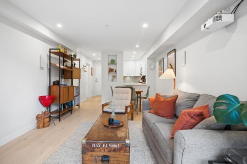 101-1099 Broadway E, Vancouver, BC 