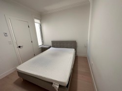 37xx Myrtle Street Burnaby, BC V5C 4E8