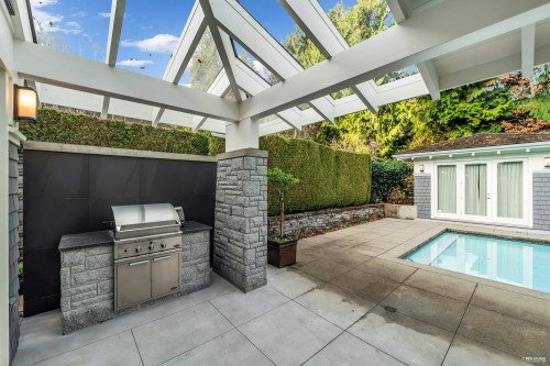 4358 Erwin Drive, West Vancouver, BC 